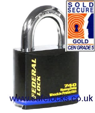 Federal FD740 Sold Secure Gold CEN 5 Super Heavy Duty 70mm Solid Steel Padlock